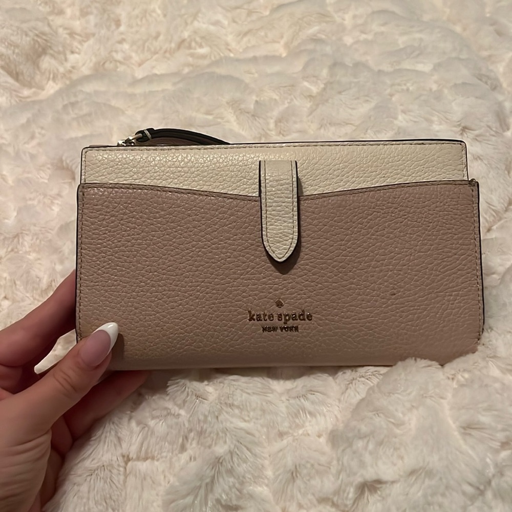 Kate spade wallet